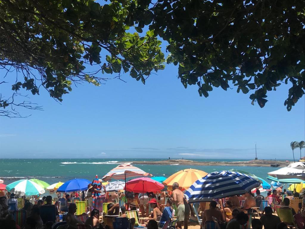 Apartamento Pe Na Areia E Aguas Tranquilas No Centro De Гуарапари Экстерьер фото